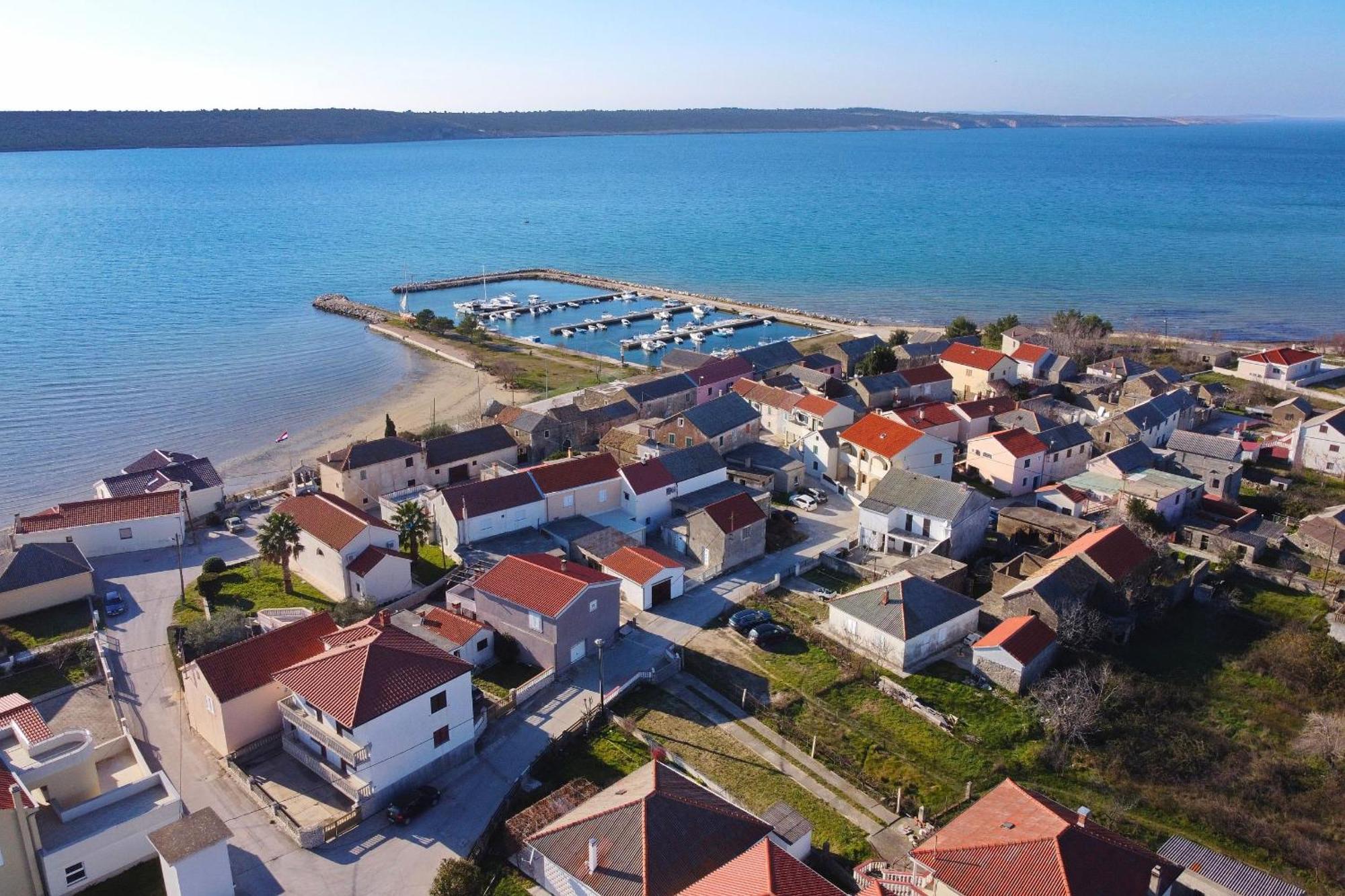 Senta Hébergement de vacances Ljubač